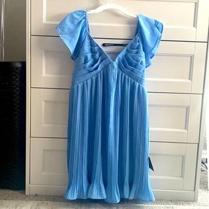 Lulu’s XS blue ruffle mini dress, BNWT